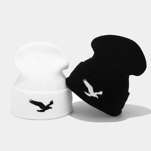 Knit Beanie Hat Acrylic Eagle Embroidery Warm Winter Streetwear Slouchy Hip Hop Cuffed Skull Cap For Men Women
