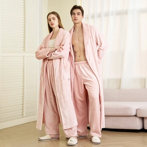 Peignoir épais en velours corail rose pour homme et femme avec col châle et poches