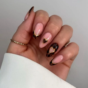 French Almond Press On Nails Leopard Tortoiseshell Print 3D Gold Heart Glossy False Nails For Women Manicure Art Kit