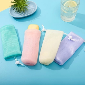 Set of 4 thickened 6-layer foaming mesh bags for soap in pastel colors with drawstring