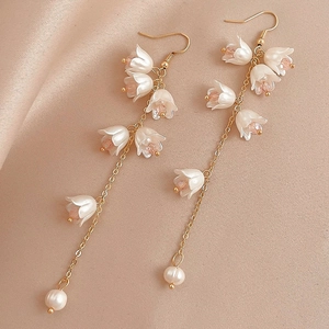 Boucles D'oreilles Pendantes Fleur De Muguet Avec Pétales En Acrylique Cristal Et Faux Künstliche Perle Long Pompon Pour Femme