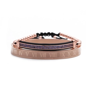 Roségoldenes Armreif-Set mit römischen Ziffern, blauem Zirkon und schwarzem Band