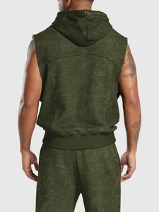 Vue arrière du sweat à capuche sans manches olive délavé pour homme en maille texturée