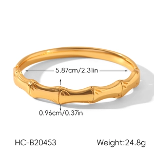 Detailed view of bamboo-shaped 18k gold plated bangle with precise measurements