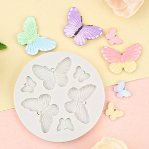 Stampo in silicone a farfalla per resina fai-da-te con campioni di farfalle di varie misure