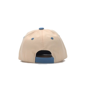 Casquette de baseball réglable beige et bleue pour bébé avec visière souple et tissu