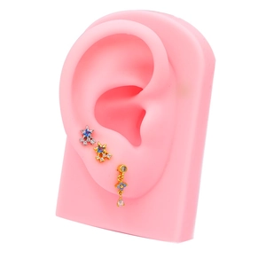 Clous d'oreilles en zircon en forme de cœur avec étoiles et fleurs en argent et or