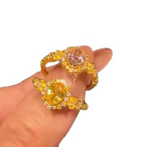 Vintage 24k gold plated oval zircon ring featuring elegant flower accents and open design