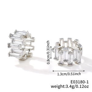 Detailed view of silver copper earrings with cubic zirconia and exact dimensions