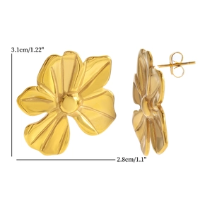 Detail view of 18K gold plated flower earrings with dimensions 3.1cm by 2.8cm
