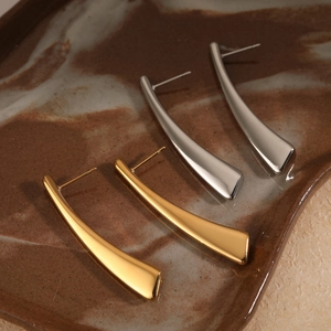 Minimalist long curved bar geometric earrings in polished gold and silver finishes
