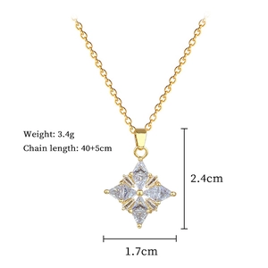 Detailed specs of clover necklace weighing 3.4g with 40+5cm gold chain length