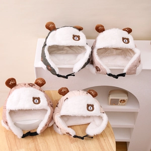 Cappello invernale da pilota per bambini con orecchie da orso e cinturino regolabile