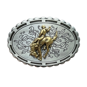 Western cowboy horse racing belt buckle in zinc alloy with floral relief and silver finish