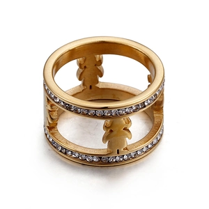 Golden double-band ring with pavé crystals and creative boy-girl silhouettes