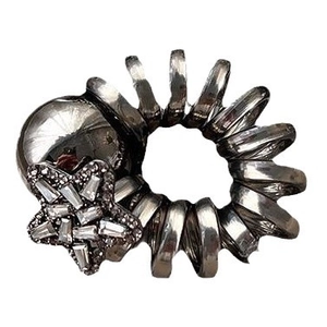 Star rhinestone spiral hair tie with pearls and metallic beads in chrome finish