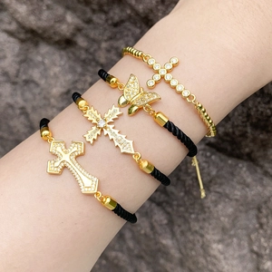 Bracciale Con Ciondolo A Croce E Farfalla Rame Zircone Placcato Oro 18K Corda Regolabile Cursore Gioielli Moda Donna Regalo