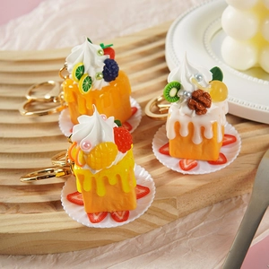 Mini-Simulator für Sahne-Obstkuchen Schlüsselanhänger mit realistischer Textur und Ring