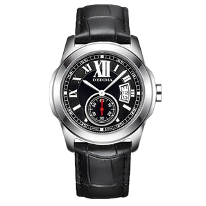Leuchtende Herrenuhr mit schwarzem Lederarmband und römischem Zifferblatt