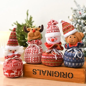 Christmas Gift Bags Knitted Drawstring Candy Pouches Festive Apple Packaging Santa Reindeer Snowman Bear Cartoon Decor