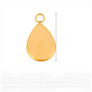 Detailed view of teardrop stainless steel pendant tray with 19x11mm dimensions