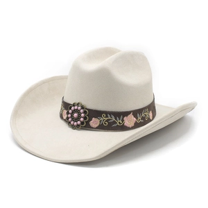 Chapeau de cowboy blanc crème style ethnique avec broderie florale rose et décor en bronze