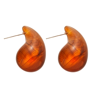 Boucles d'oreilles gouttes en résine ambre Maillard avec aiguilles en métal vintage
