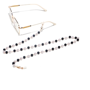 Cadena para gafas hecha a mano con perlas 8mm blancas y negras y cierres de langosta oro