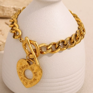 Bracelet Pendentif Coeur Or Plaqué Or 18K Acier Inoxydable Maille Gourmette Message Amour Gravé Fermoir Cabestan Femmes