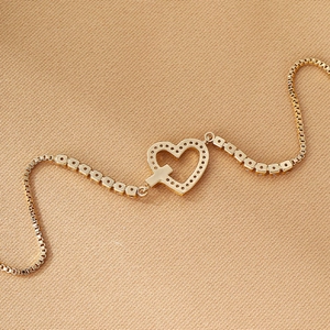 Sparkling gold heart bracelet with micro-paved zircons and square box chain for women