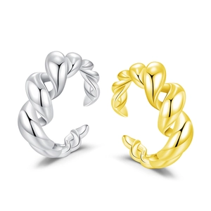 S925 sterling silver twisted croissant rings in gold and silver finishes, adjustable size