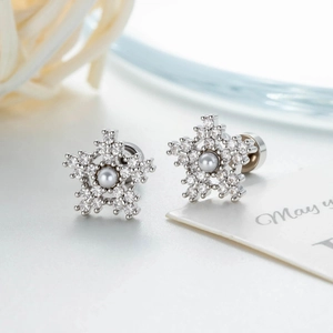 Snowflake Ear Cartilage Stud Copper Micro Pave Zircon Simulated Artificial Pearl Screw Back Piercing Jewelry Elegant Delicate
