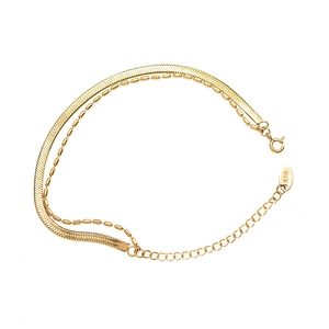 Zweilagiges 18K vergoldetes Titanarmband mit Perlen- und Schlangenkettendesign