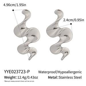 Detailed view of silver stainless steel geometric earrings showing exact measurements