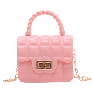 Pink quilted jelly bag with gold hardware and chain strap for women summer fashion