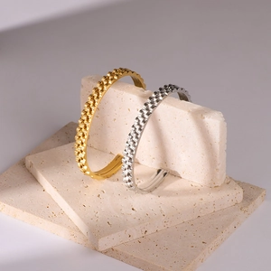 Polished stainless steel watchband pattern open bracelets in gold and silver finishes