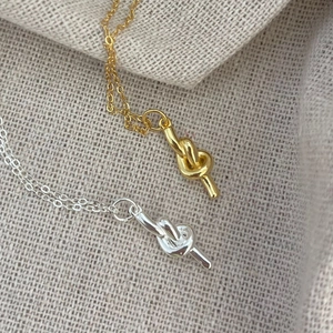 Minimalist 925 sterling silver knotted pendant necklaces in gold and silver finishes