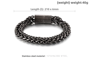 Détail du bracelet double chaîne en acier inoxydable avec fermoir magnétique et poids 40g