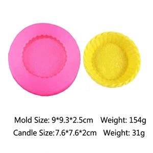 Pink silicone waffle mold with yellow candle showing detailed size and weight specs