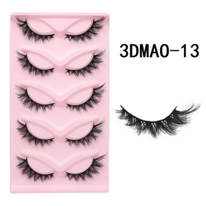 Close-up of cat-eye false eyelashes 3DMA0-13 with black band and thick flared texture