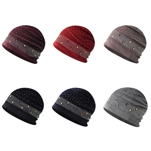 Lot de 6 bonnets en tricot chenille saphir pour femmes avec strass brillants et coupe chaude