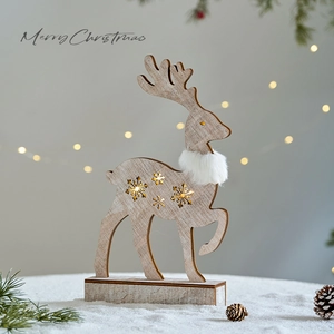 Wooden Christmas reindeer ornament with warm LED lights and white faux fur collar decor