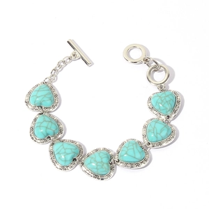 Vintage heart turquoise bracelet with silver engraved details and toggle clasp