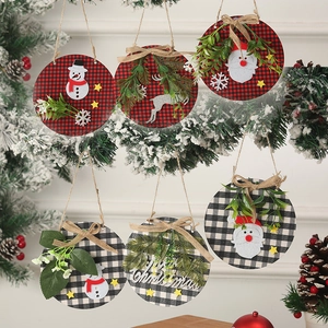 Christmas Wooden Plaid Round Door Sign Santa Snowman Reindeer Pattern Wall Hanging Ornament For Home Party Decor Merry Christmas Plaque