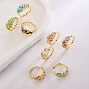 Adjustable leaf-shaped rings with colorful oil drip enamel and sparkling cubic zirconia