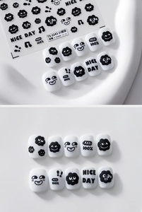 Autocollants nail art relief 3D avec motifs petits noirauds et emojis sur l'ongle