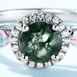 S925 sterling silver ring with moss agate stone and small side pink opals