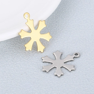 Pair of gold and silver stainless steel snowflake pendants for Christmas jewelry DIY