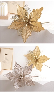 Detail of 24cm gold mesh Christmas flower with glitter coating and sparkling beads