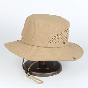 Chapeau de soleil kaki pour homme avec mesh respirant et mentonnière réglable pour randonnée
